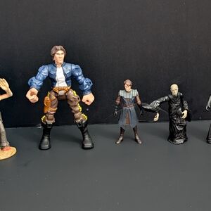 Action Figure Set with Blue and Black Outfits
